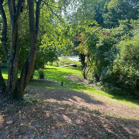 بيت للعطل Kleines Ferienhaeuschen Im Gruenen Am Wasser Gronwohld